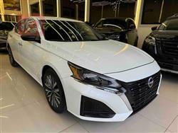 نیسان ئەلتیما